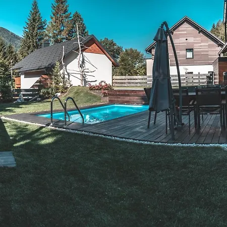 Stunning In W/ Outdoor Swimming Pool, Jacuzzi And 3 Bedrooms Сasa de vacaciones