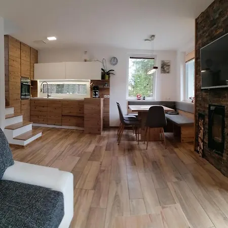 Stunning In W/ Outdoor Swimming Pool, Jacuzzi And 3 Bedrooms Сasa de vacaciones *